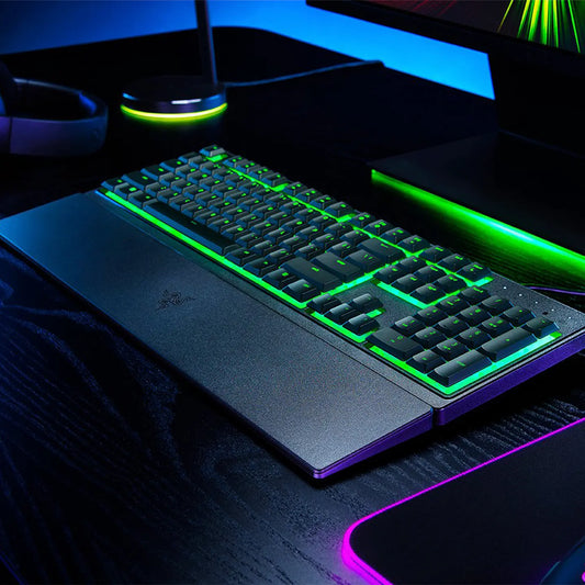 Teclado Gamer Razer Ornata V3 X Low Profile Gaming Keyboard